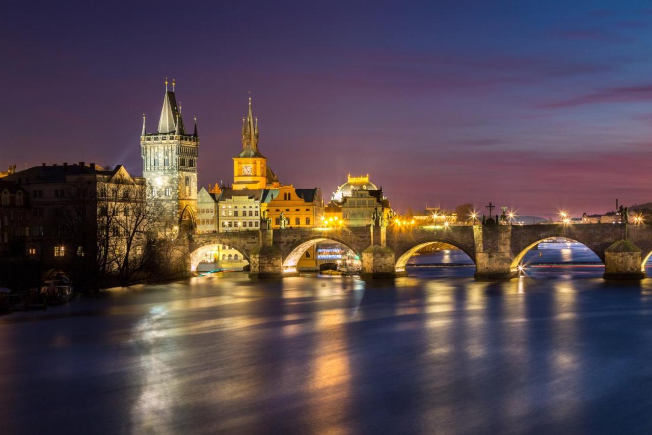 Old Town Square Holiday Homes Прага Экстерьер фото